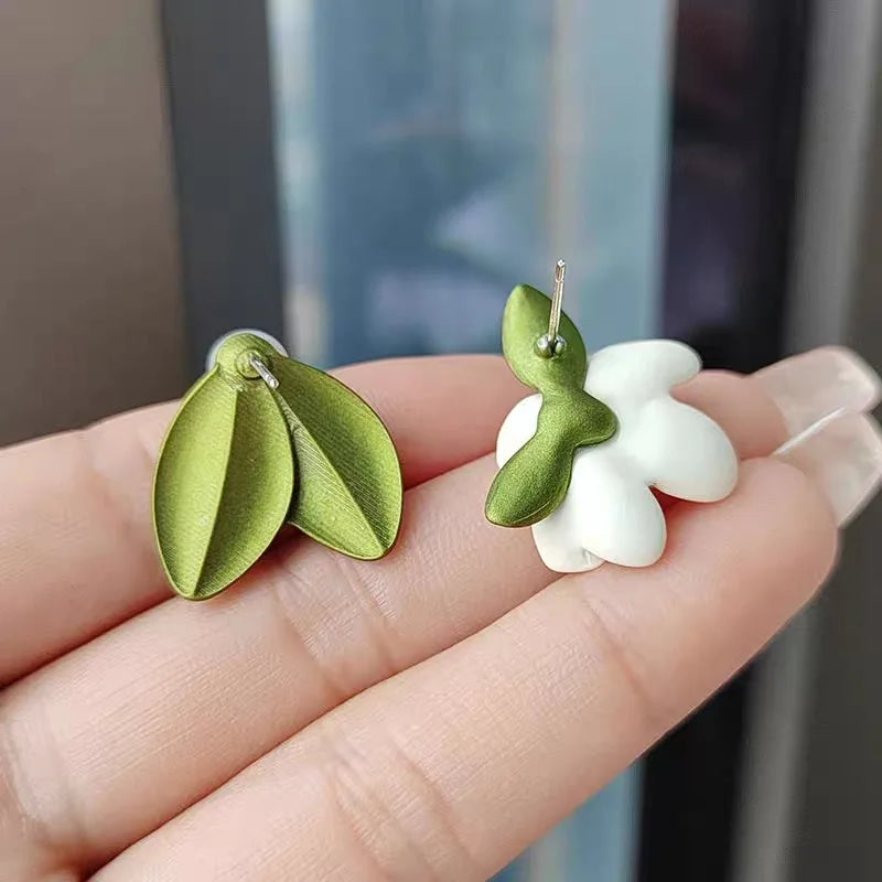 Grace Gardenia Earrings