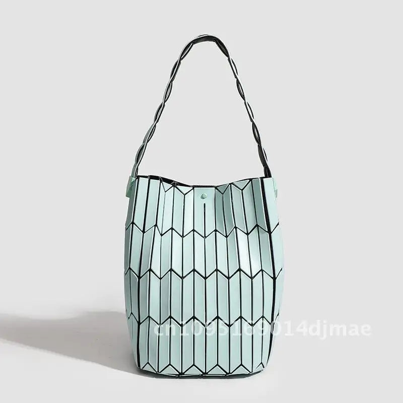 Orizu Bucket Bag