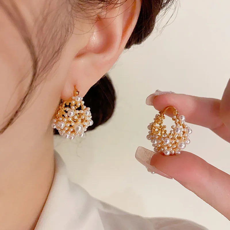 Anora Pearly Earrings