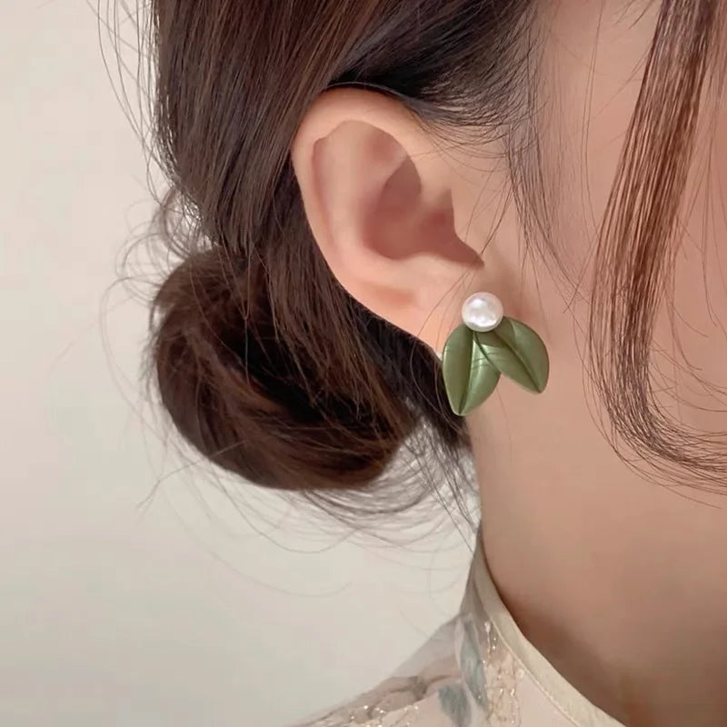 Grace Gardenia Earrings