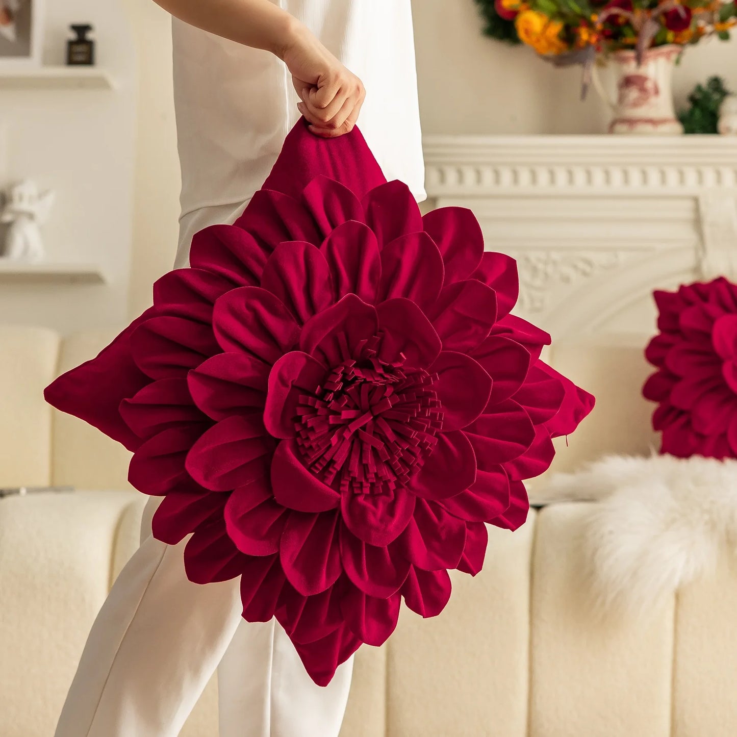 Dahlia Cushion Cover