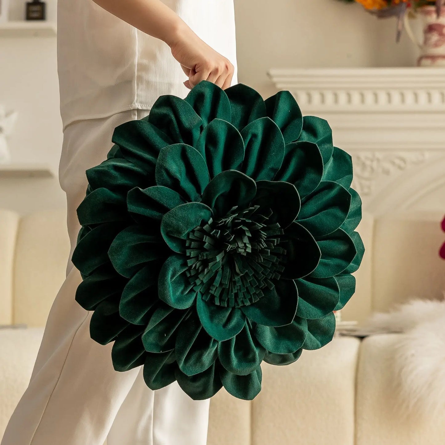 Dahlia Cushion Cover