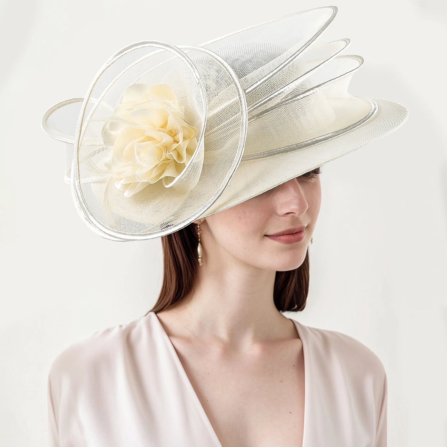 Lady Derby Fascinator