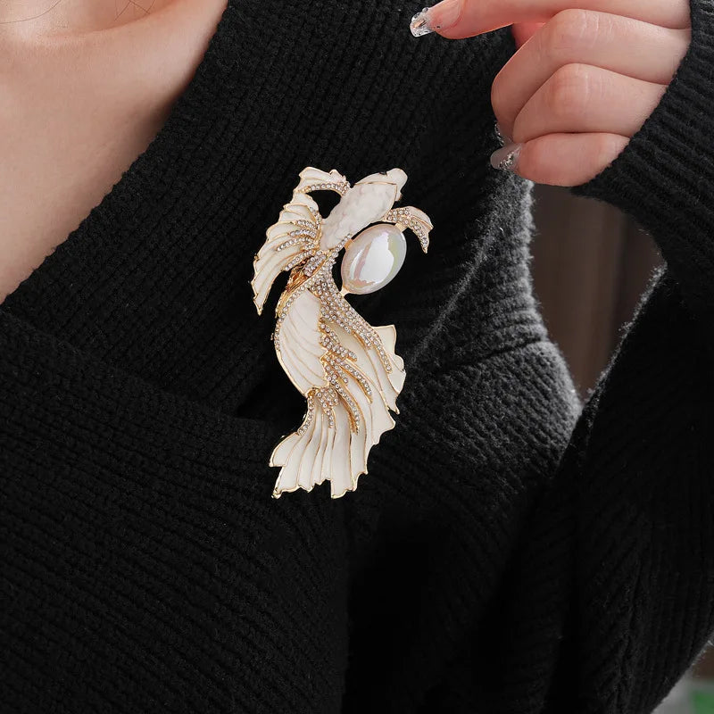 Luxe Dancing Fish Brooch