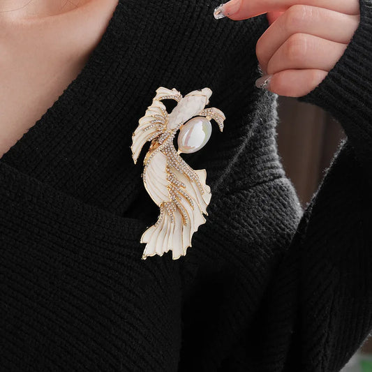 Luxe Dancing Fish Brooch