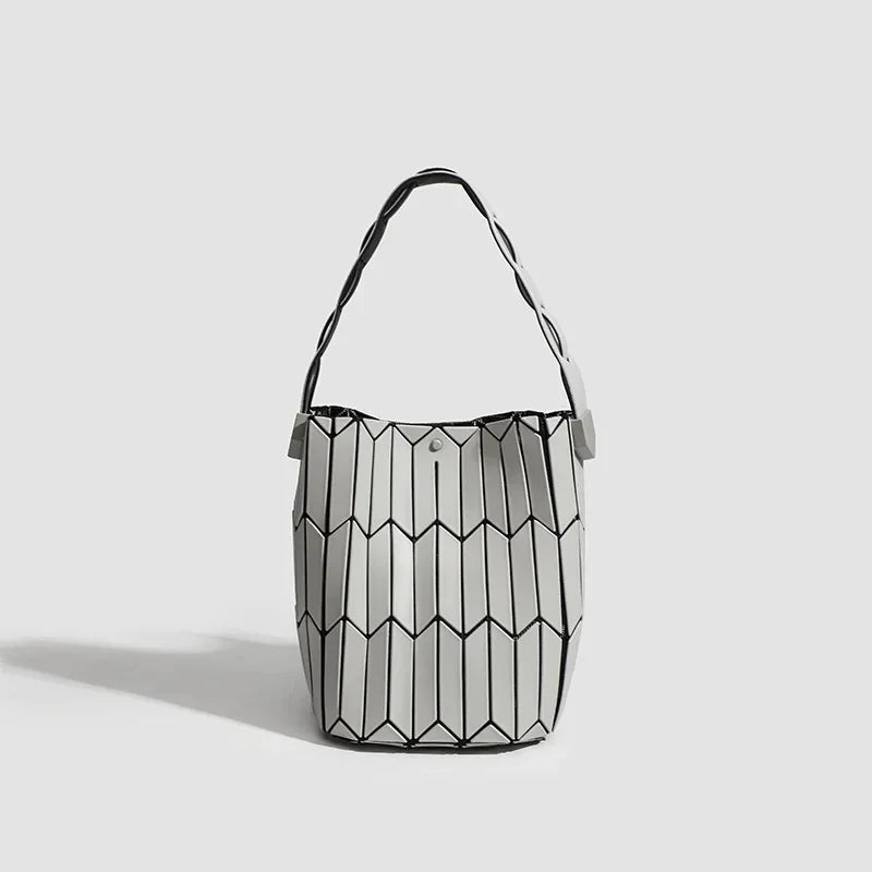 Orizu Bucket Bag 2.0