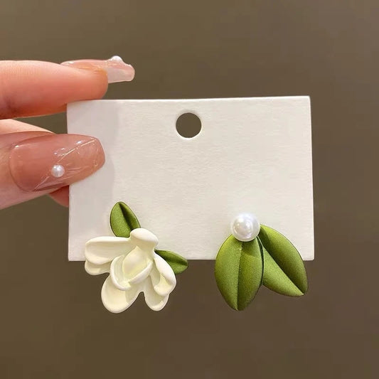 Grace Gardenia Earrings