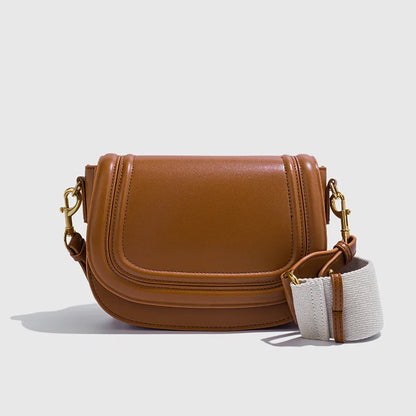 Calista Horseshoe Bag