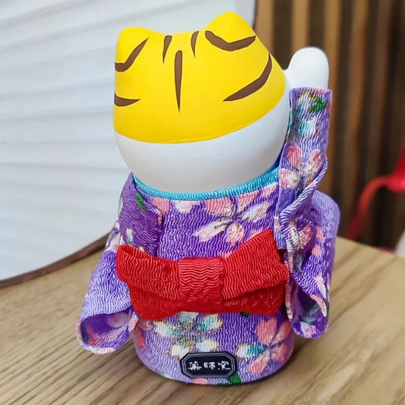 Japanese Lucky Cat in Kimono
