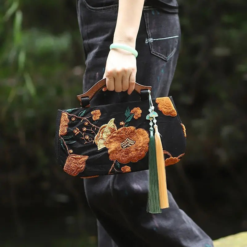 BaoBei Clutch