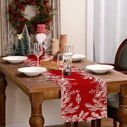 Christmas Laurel Leaf Table Runner