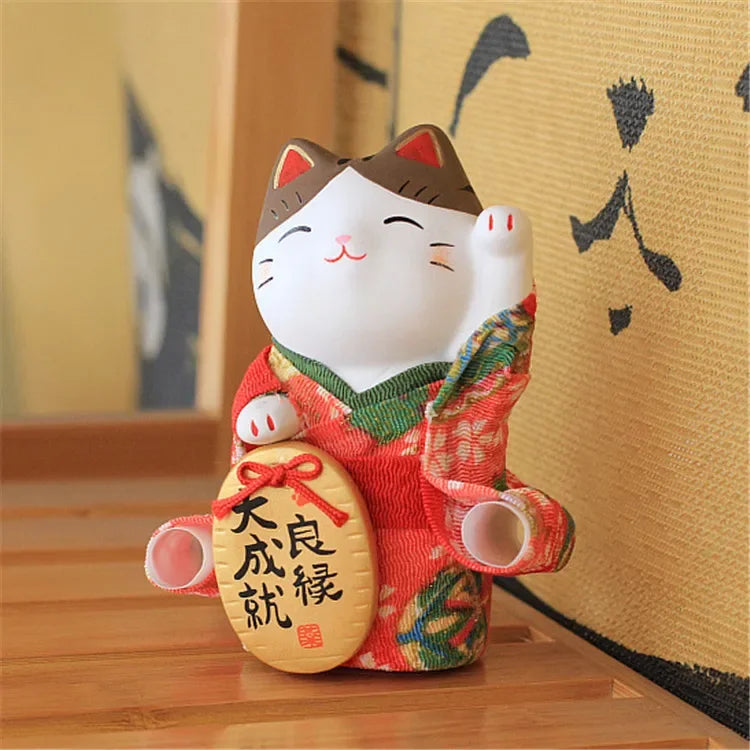 Japanese Lucky Cat in Kimono