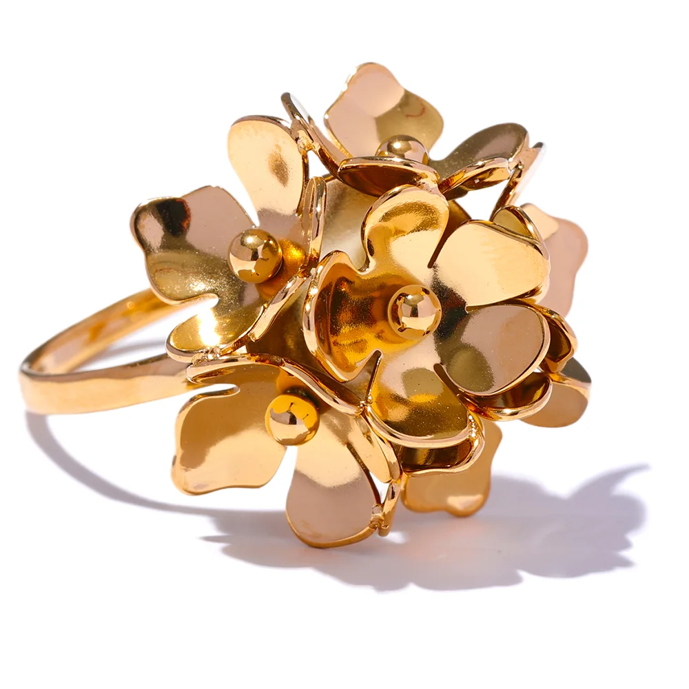 Aurelia Bloom Ring