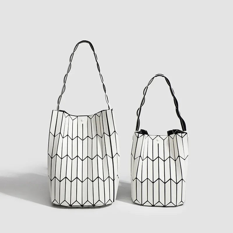 Orizu Bucket Bag 2.0