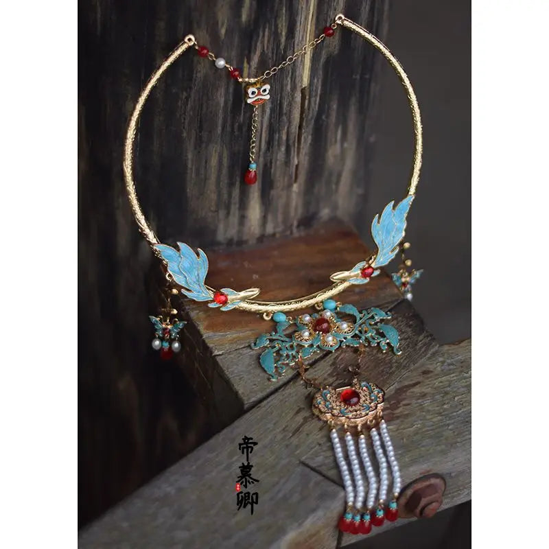 Hanni Vintage Necklace