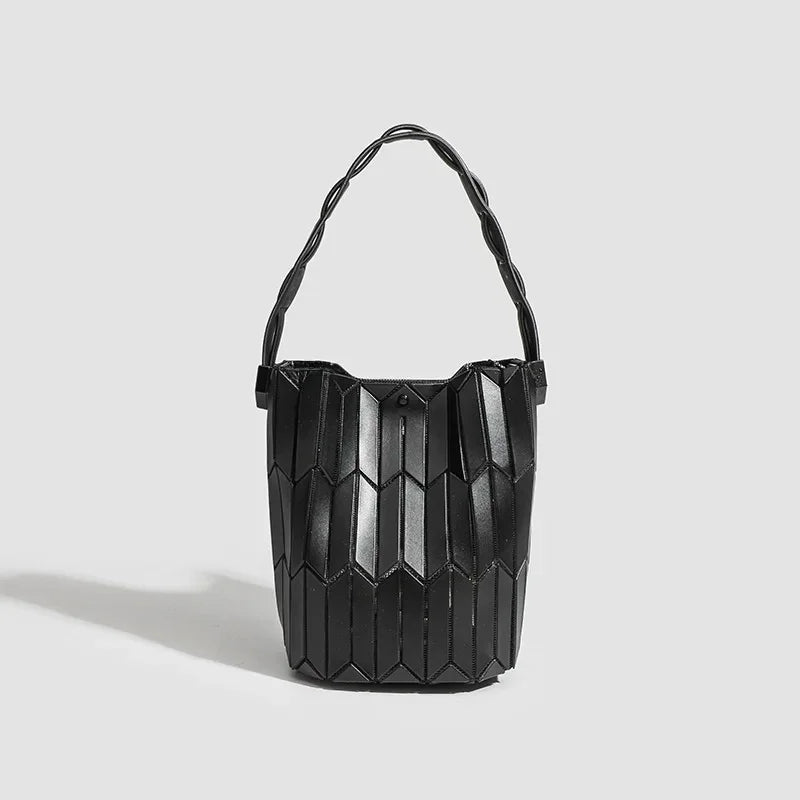 Orizu Bucket Bag 2.0