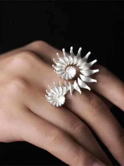 Condi Conch Accessories