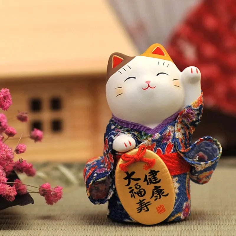 Japanese Lucky Cat in Kimono