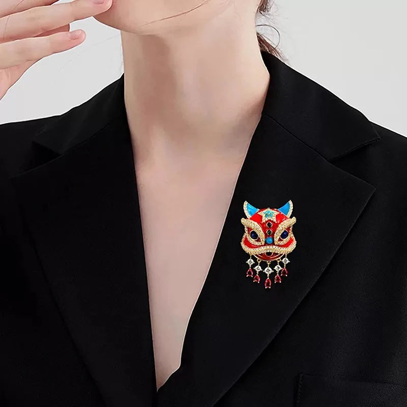 Prosperity Lion Brooch