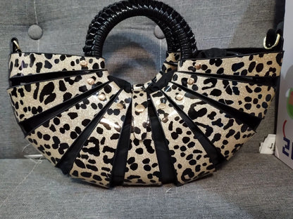 Karis Shell Crossbody Bag