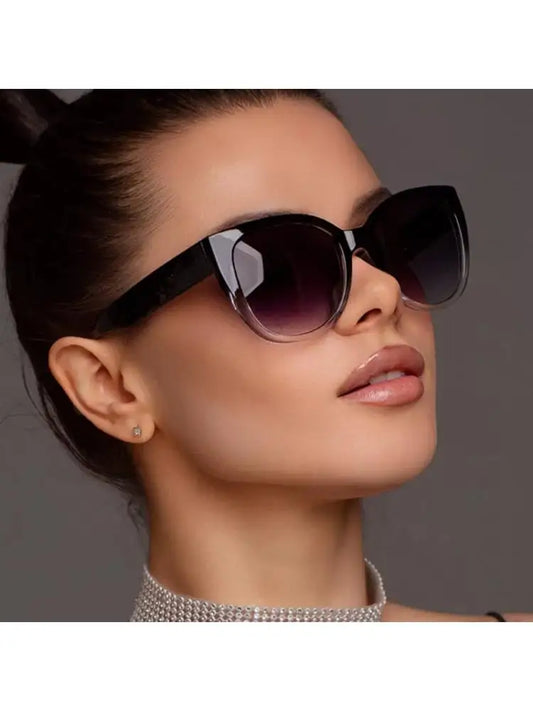 Estelle Cat-eye  Shades