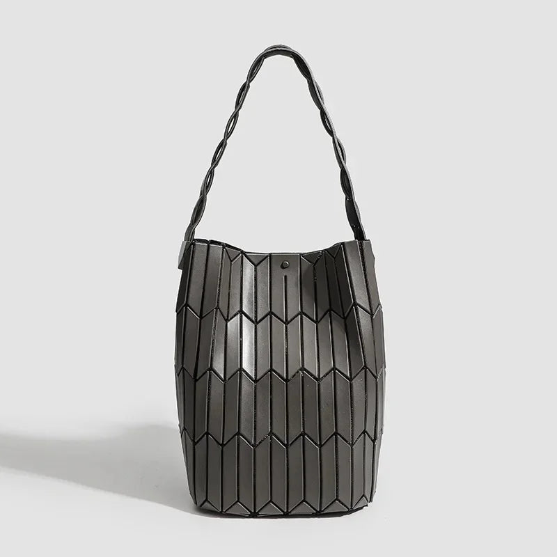 Orizu Bucket Bag 2.0