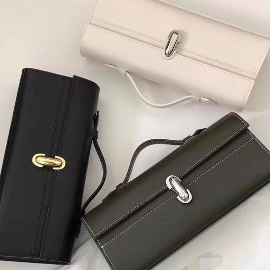 Salvi Baguette Bag