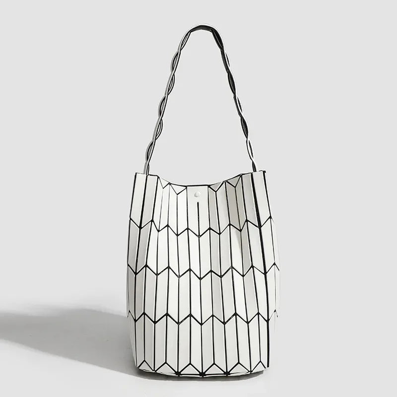 Orizu Bucket Bag 2.0