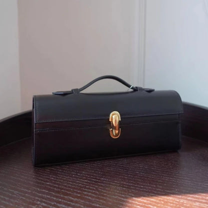 Salvi Baguette Bag