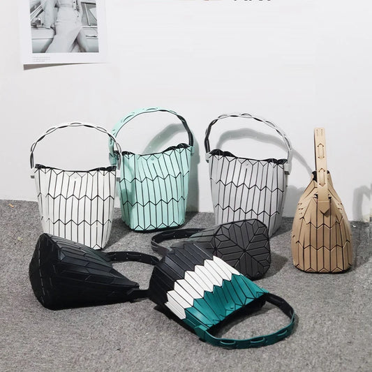 Orizu Bucket Bag